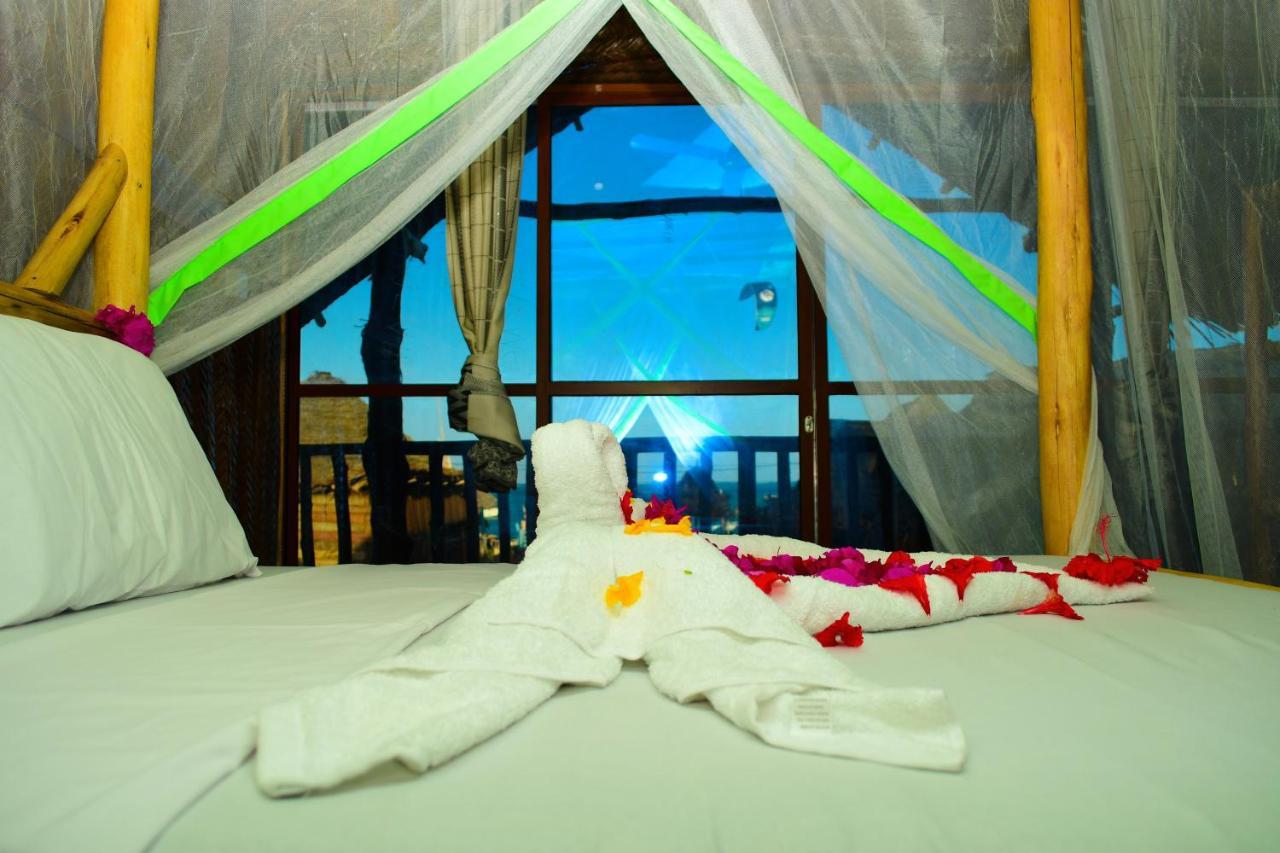 Mwananchi Bungalows Паже Екстериор снимка