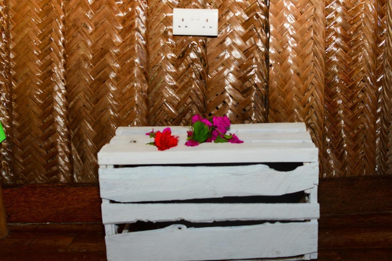 Mwananchi Bungalows Паже Екстериор снимка